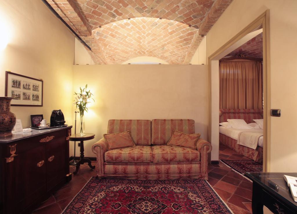 Hotel Relais San Maurizio Santo Stefano Belbo Esterno foto